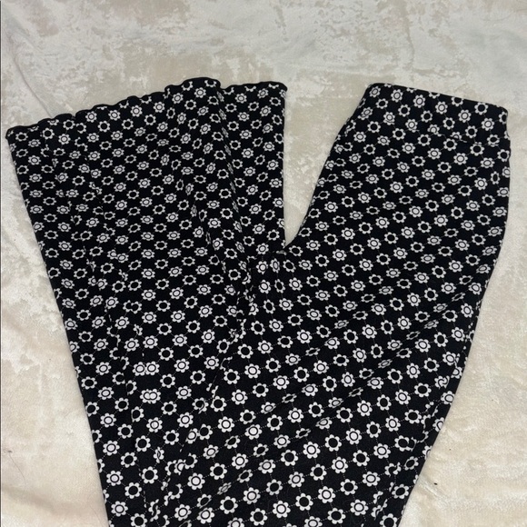 Flared pants - Picture 3 of 4